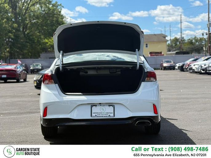 Vehicle view 8