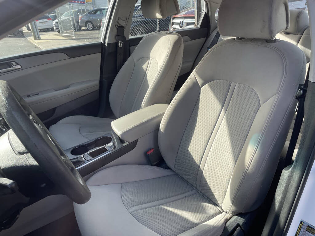 Vehicle view 32