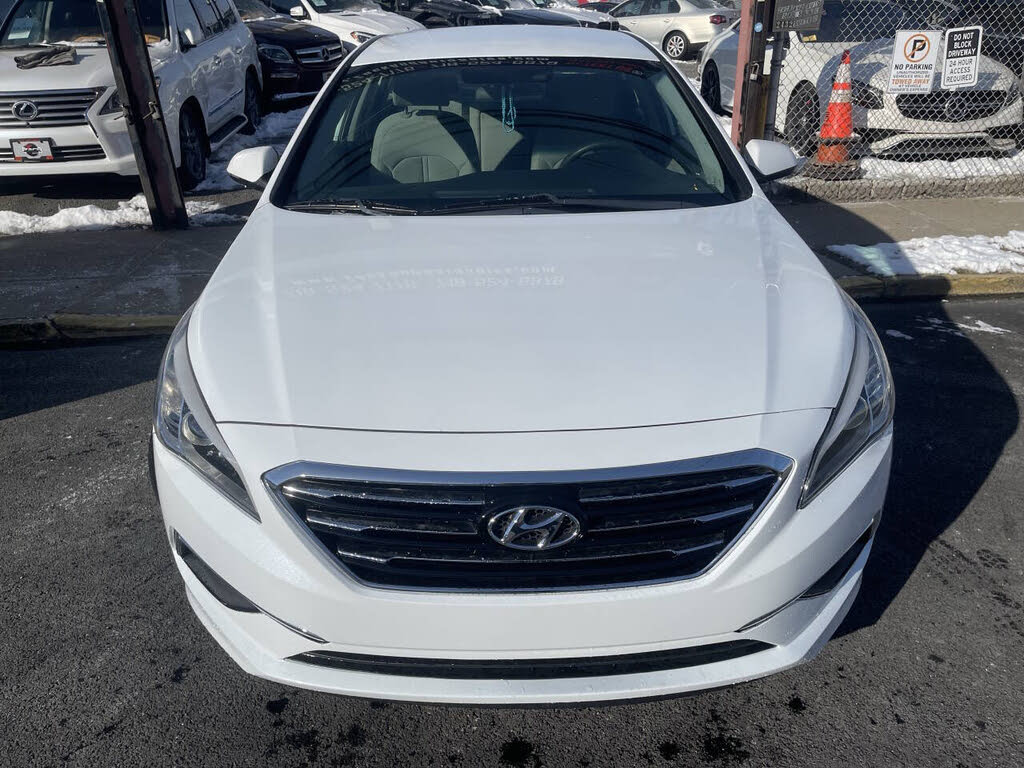 Vehicle view 8