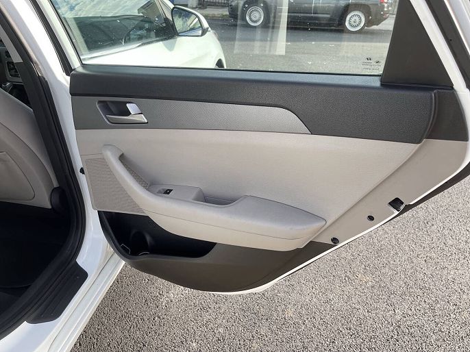 Vehicle view 82