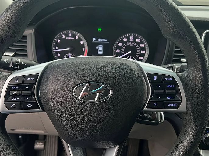 Vehicle view 7