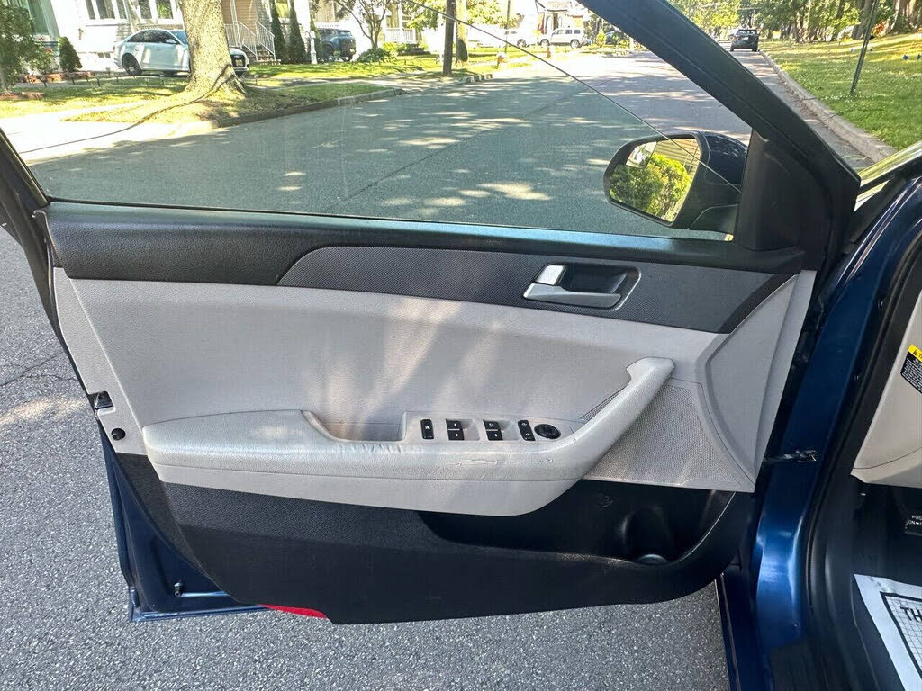 Vehicle view 12
