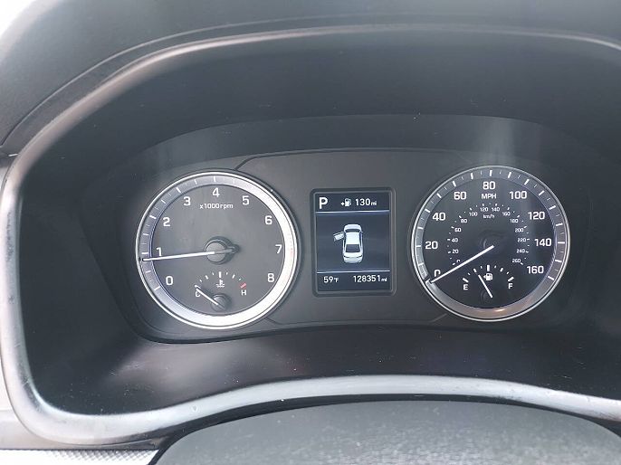 Vehicle view 13