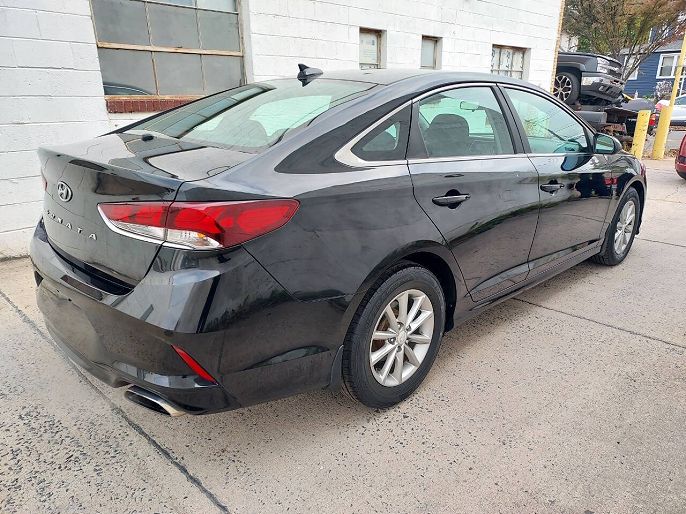 Vehicle view 8