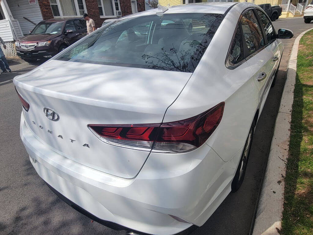 Vehicle view 8