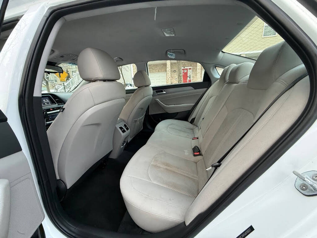 Vehicle view 9