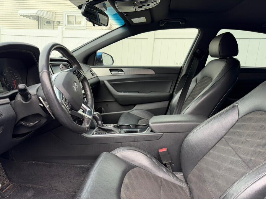 Vehicle view 13