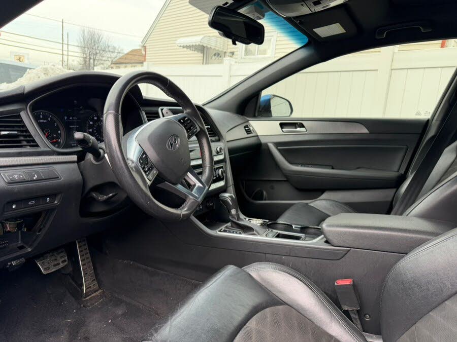 Vehicle view 14