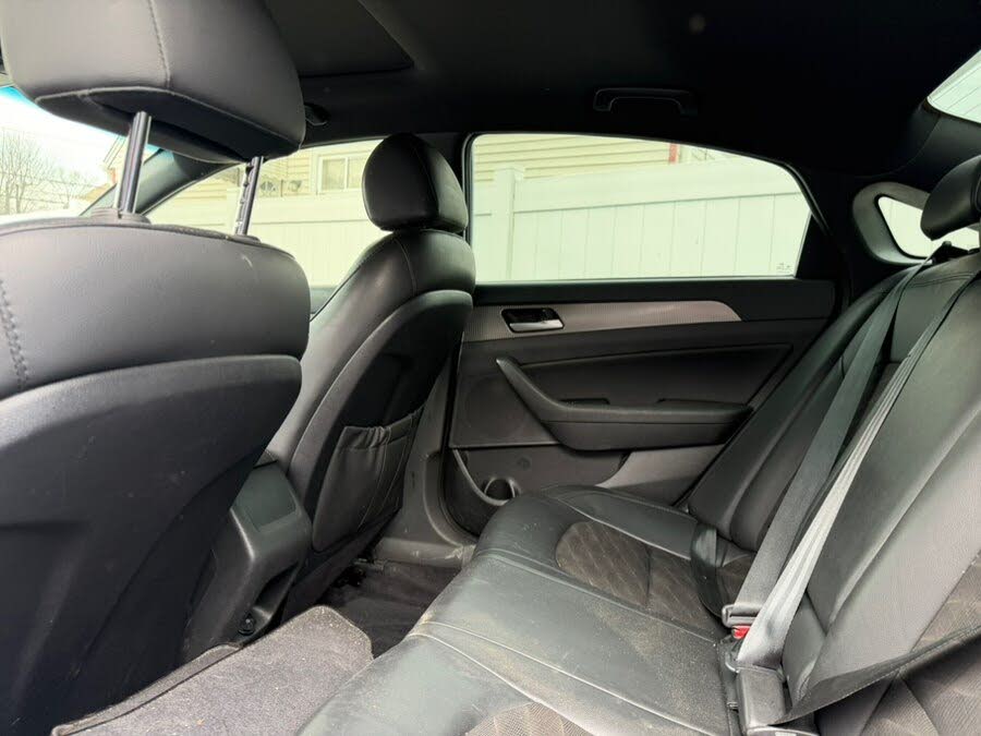 Vehicle view 16