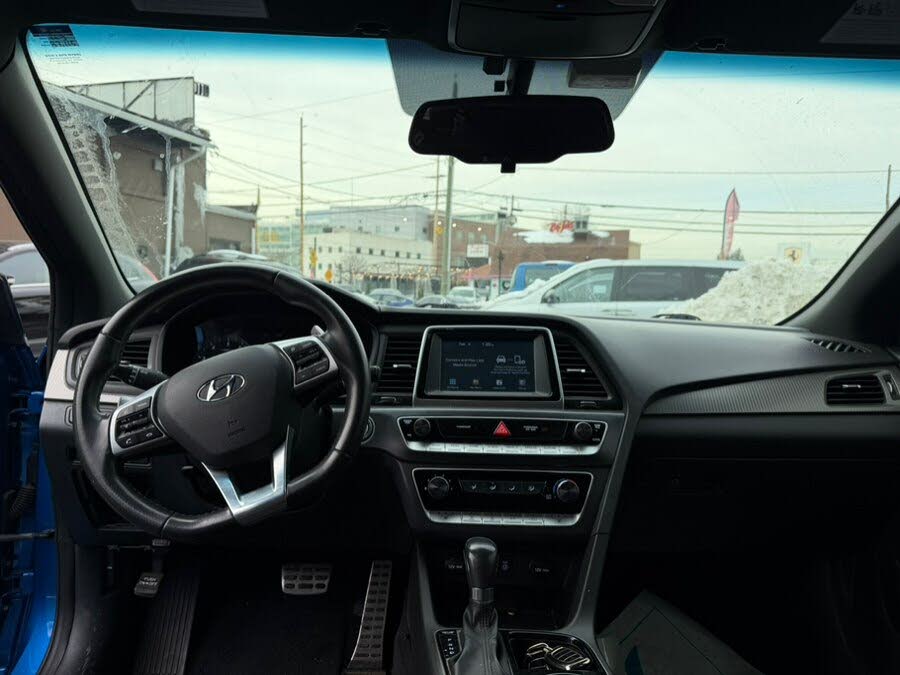 Vehicle view 17
