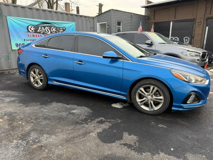 Vehicle view 8