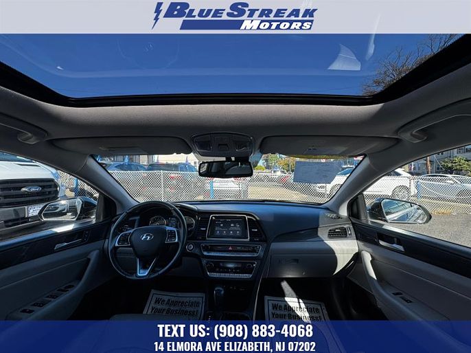 Vehicle view 19