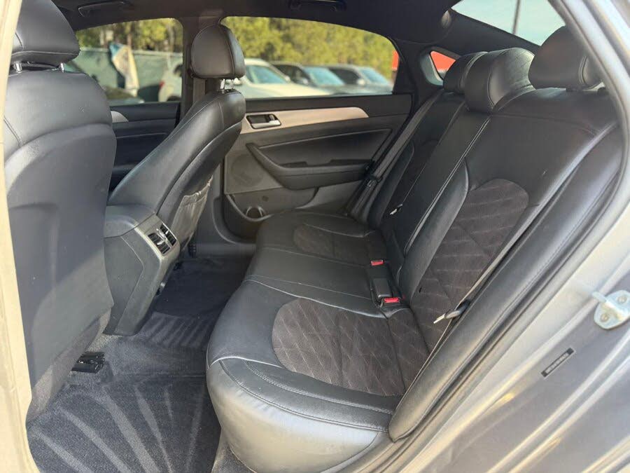 Vehicle view 18