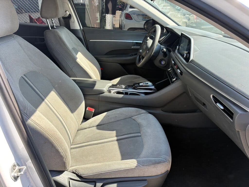 Vehicle view 9