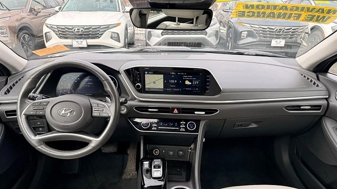 Vehicle view 16