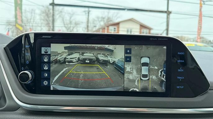 Vehicle view 25