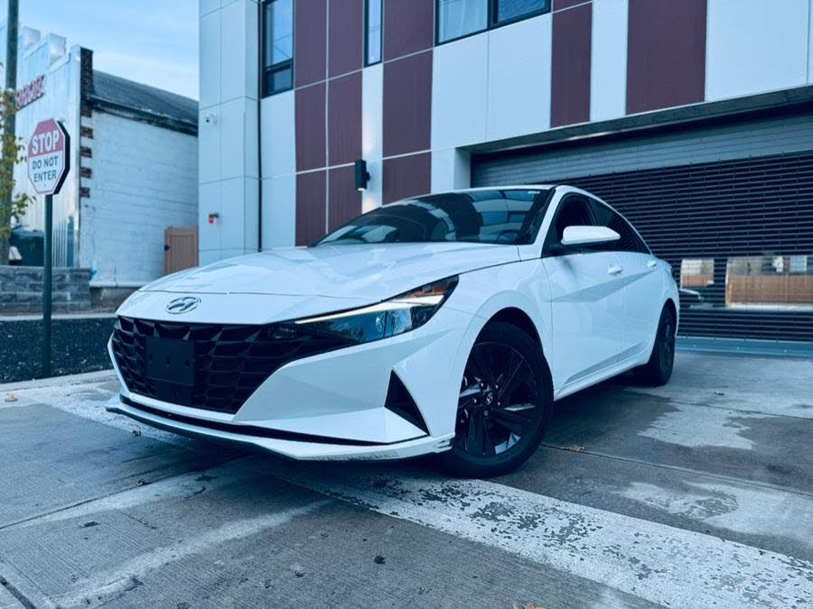 2022 Hyundai Elantra