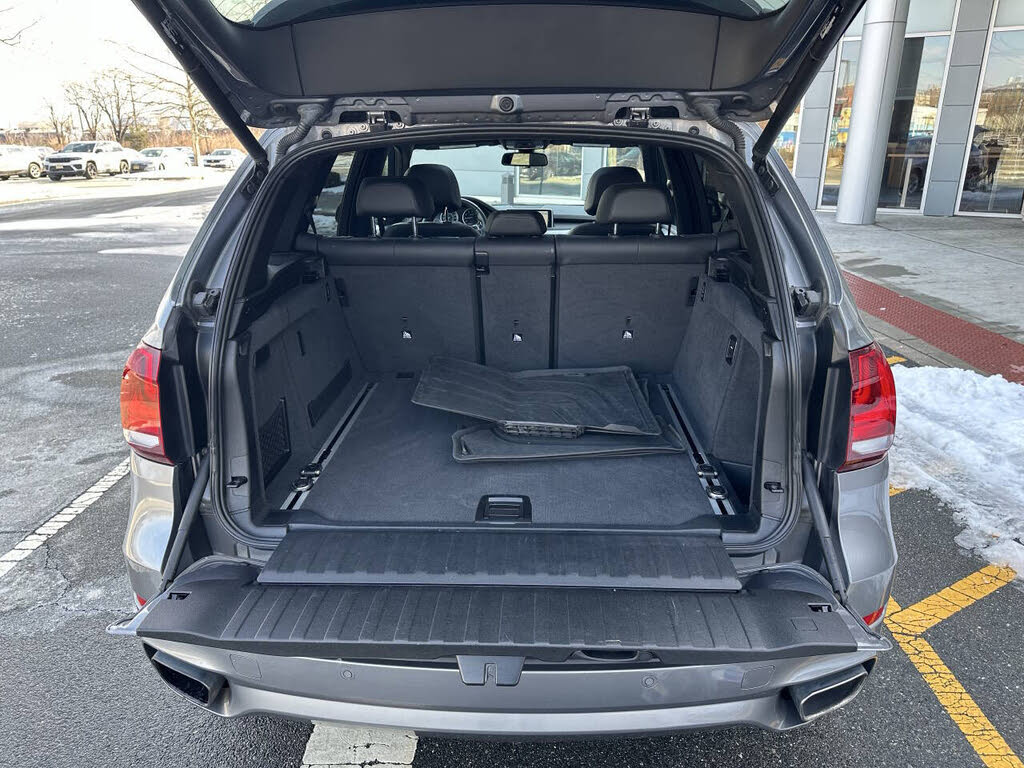 Vehicle view 15