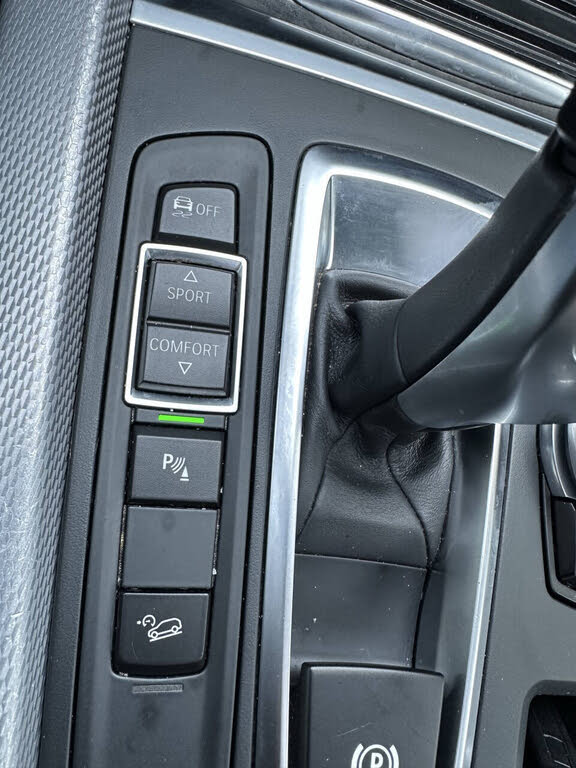 Vehicle view 32
