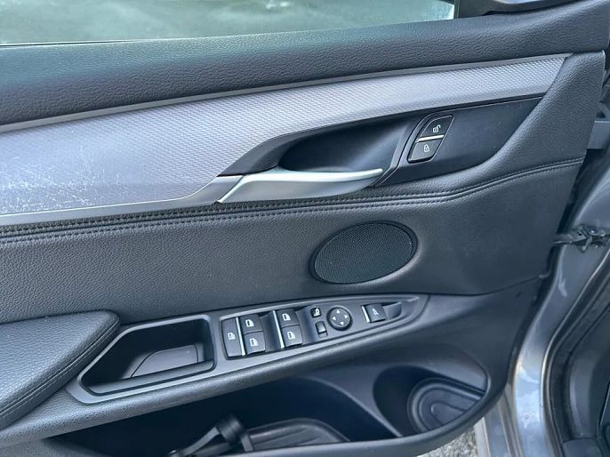 Vehicle view 53