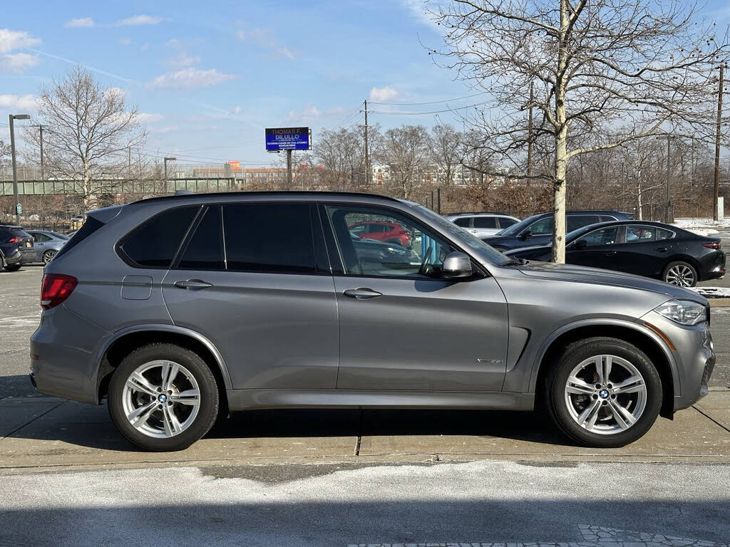 Vehicle view 6