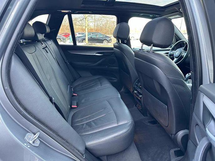 Vehicle view 60