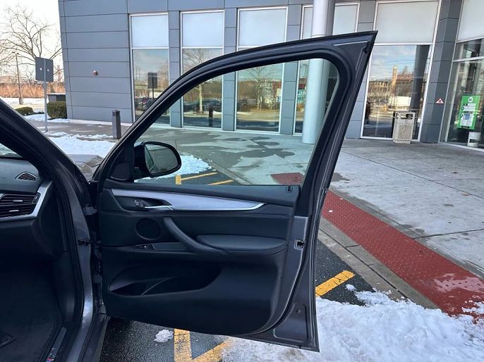 Vehicle view 71
