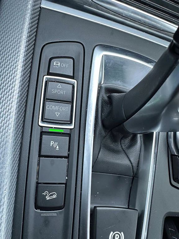 Vehicle view 74