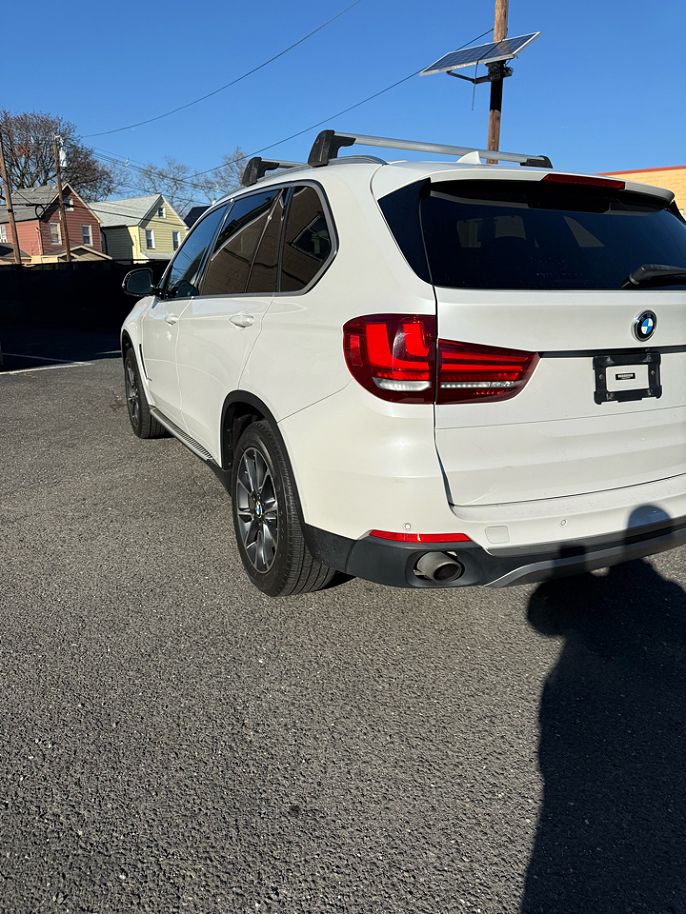 Vehicle view 10