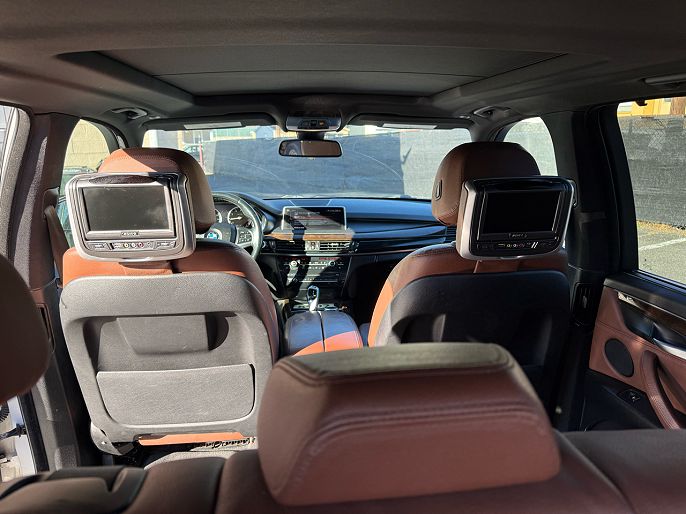 Vehicle view 13