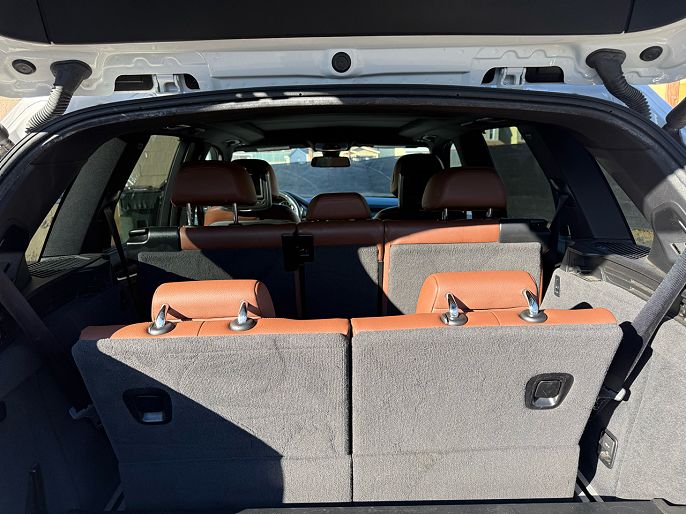 Vehicle view 14
