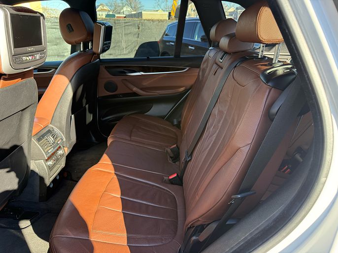 Vehicle view 15