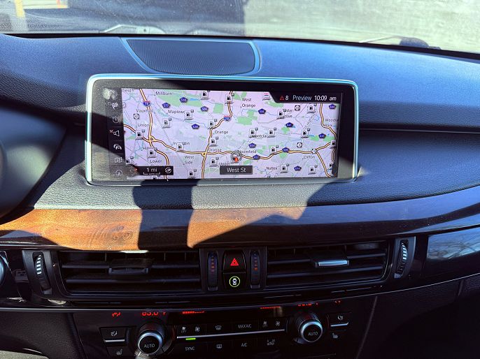 Vehicle view 19