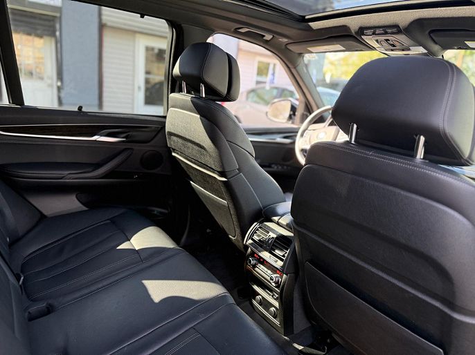 Vehicle view 10