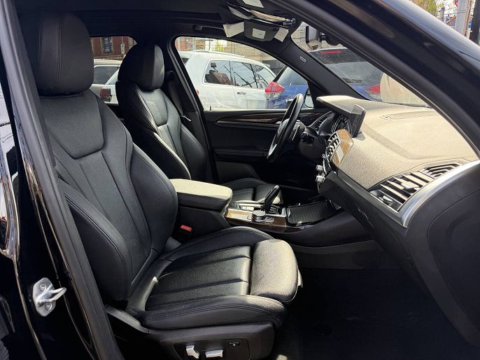 Vehicle view 10