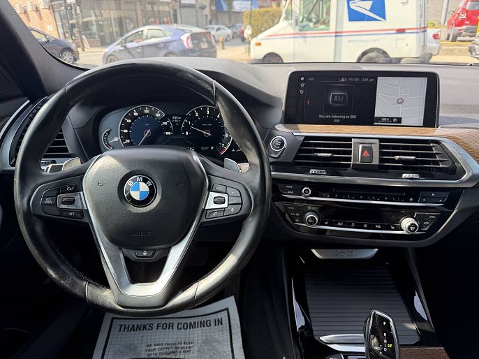 Vehicle view 17