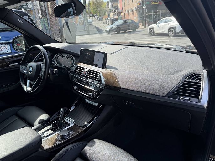 Vehicle view 18