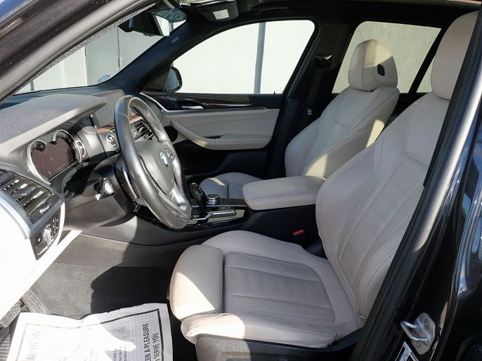 Vehicle view 14