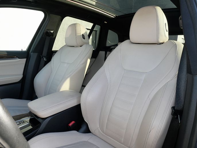 Vehicle view 15