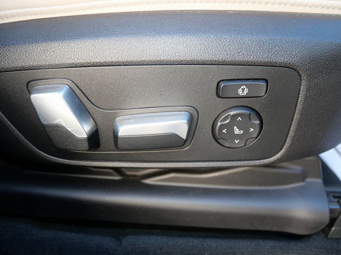 Vehicle view 30