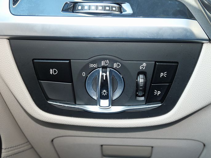 Vehicle view 32