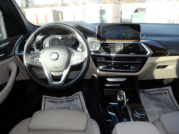 Vehicle view 33