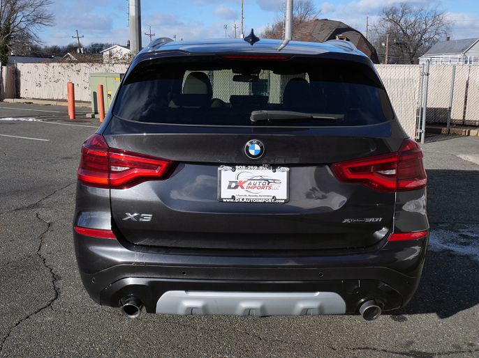 Vehicle view 6