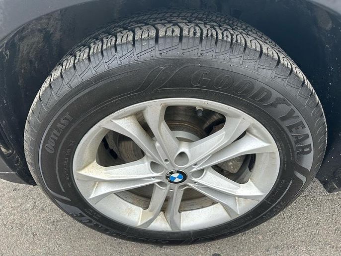 Vehicle view 24