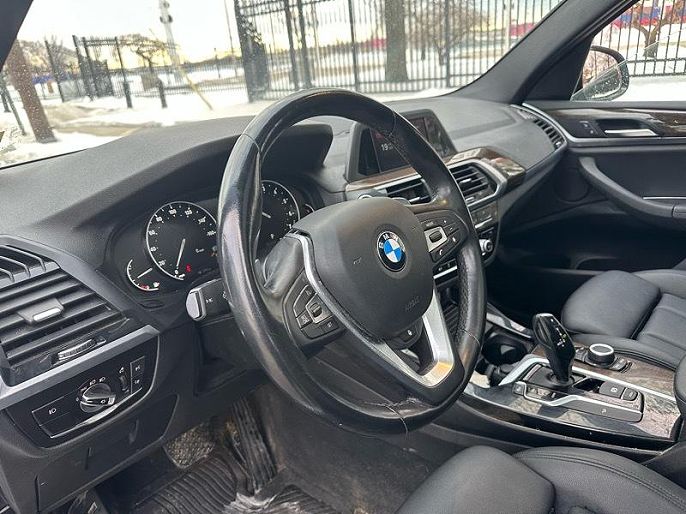 Vehicle view 9