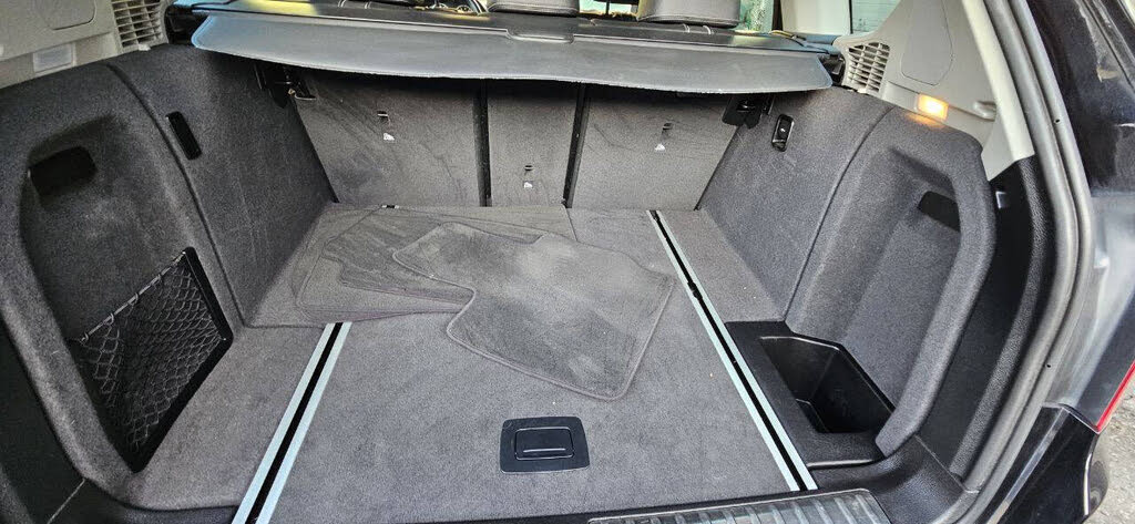 Vehicle view 28