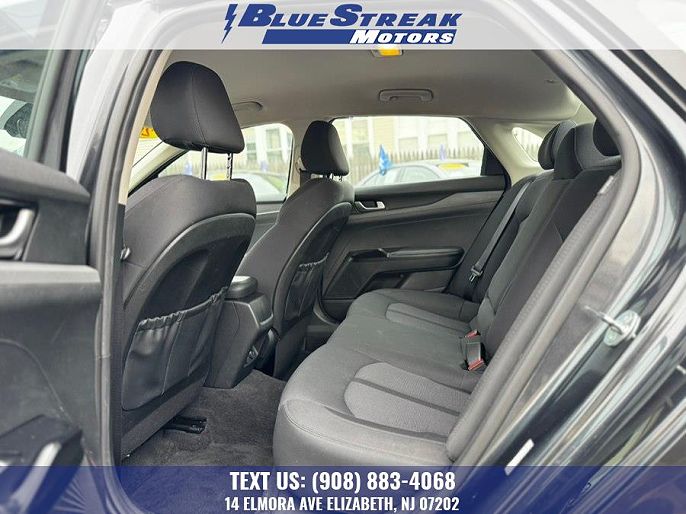 Vehicle view 15