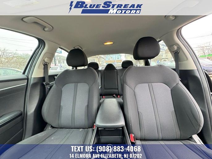 Vehicle view 17