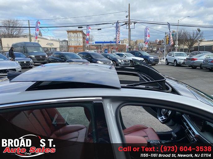 Vehicle view 28