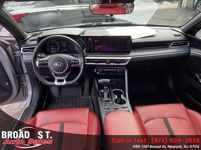 Vehicle view 29